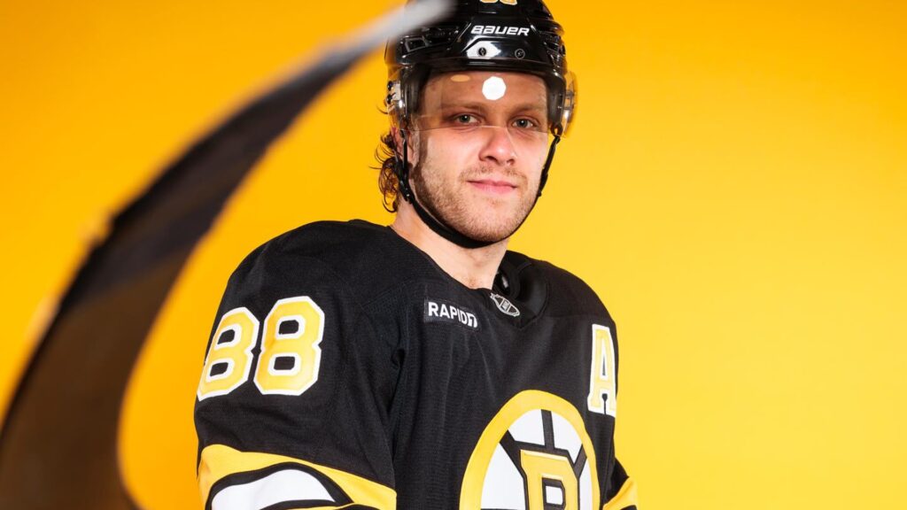 Image credit : @nhlbruins on Instagram