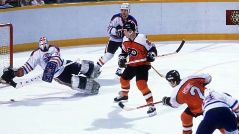 Image credit : @tedtalkshockey1966 via youtube